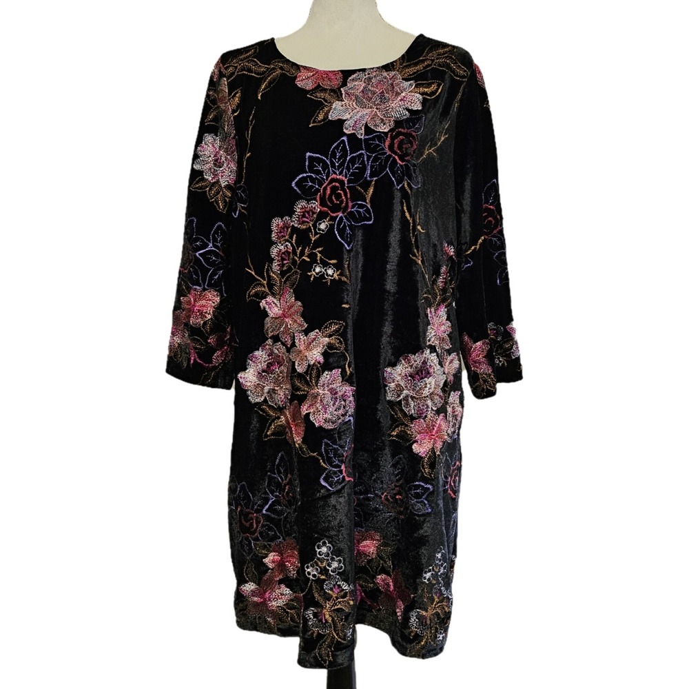 Beige By ECI Black Velvet Floral Embroidered Dress Size 12‎ Dark Cottagecore
